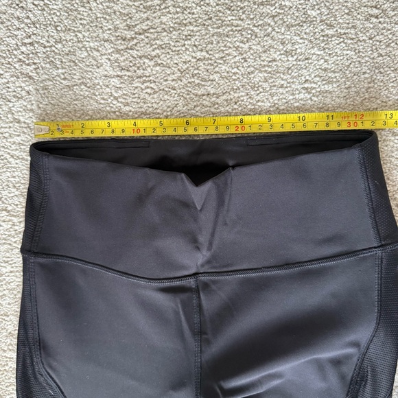 lululemon black leggings with mesh inserts size 8 - Picture 7 of 13